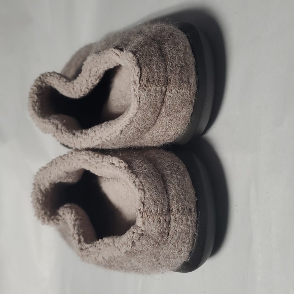 L.L Bean Labrador Boiled Wool Slippers Size 7 Womens - Picture 3 of 10